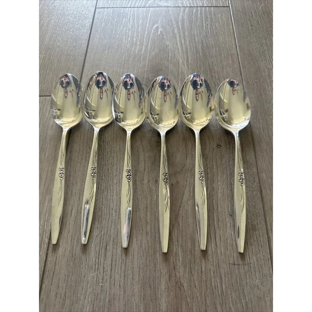 Oneida‎ Community Silverplate 1960 Enchantment Gentle Rose 6 Oval Place Spoons